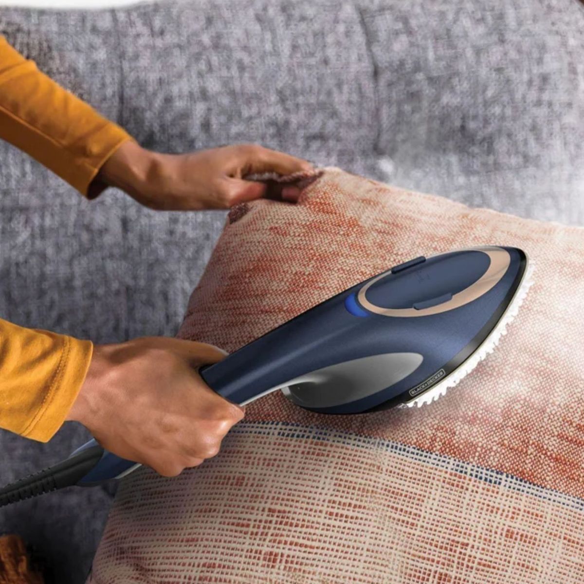 BLACK+DECKER - Plancha de vapor BLACK+DECKER 2 en 1 vaporizadora vertical