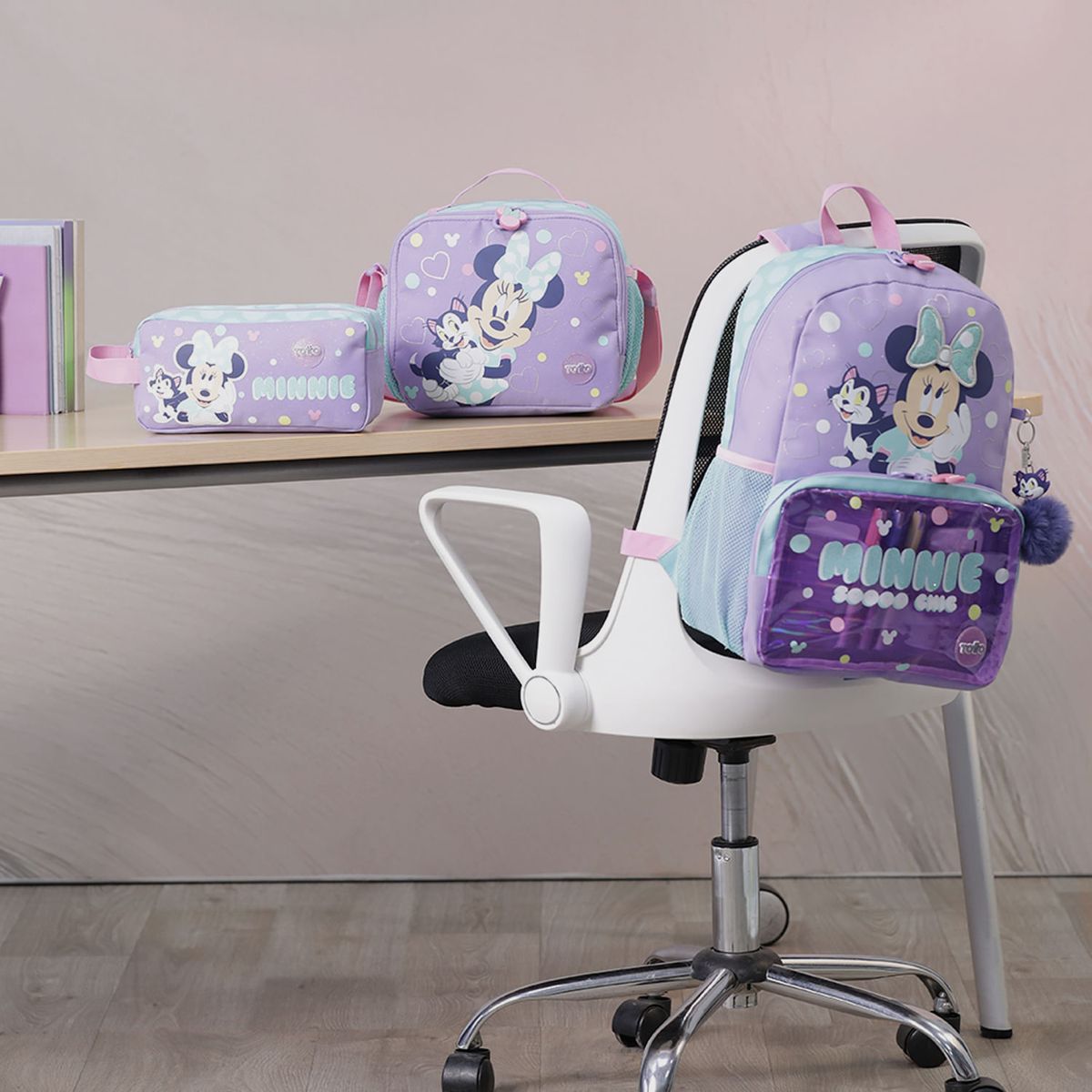 TOTTO - Combo Escolar Morral Minnie Mediano + Lonchera y Cartuchera