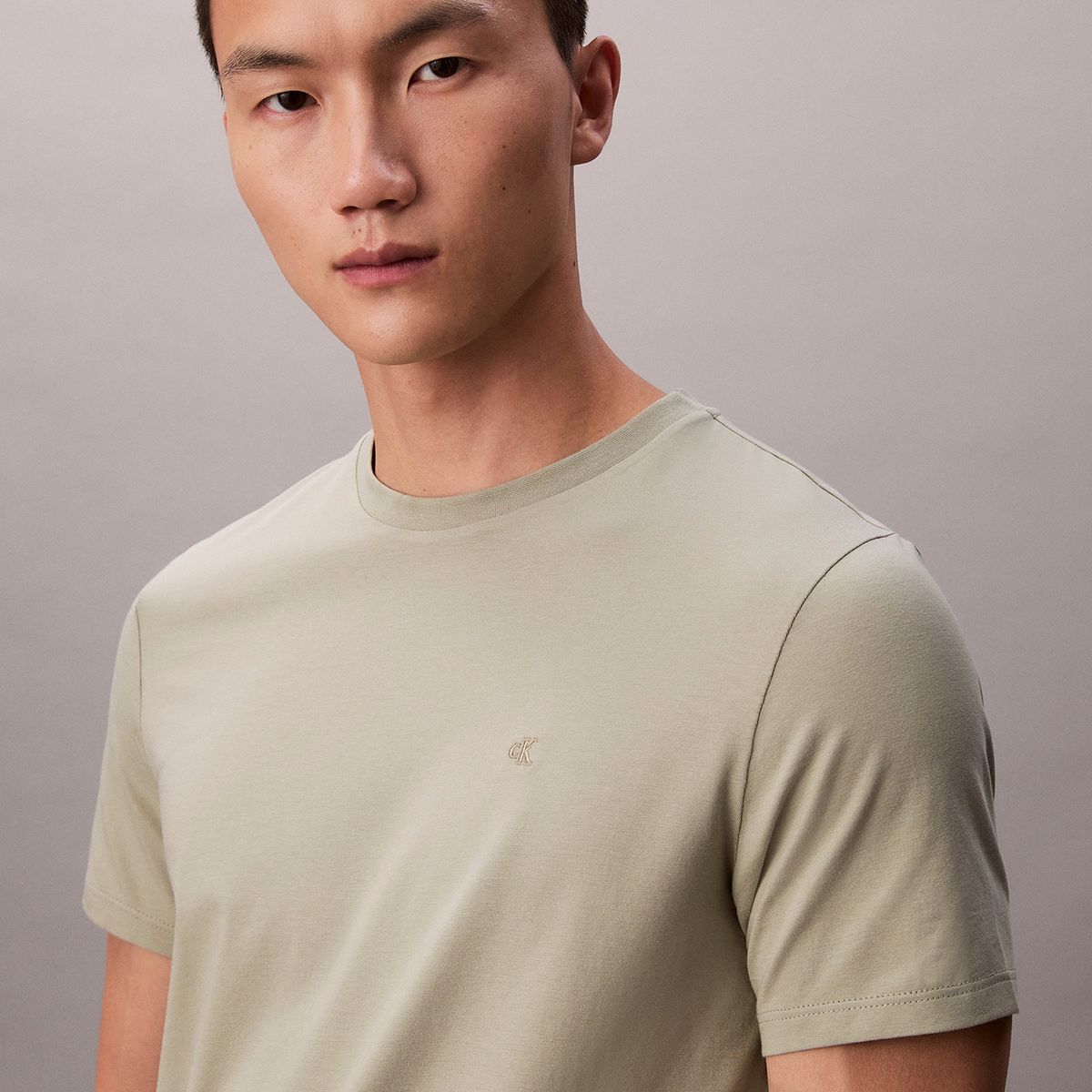 CALVIN KLEIN - Camiseta verde slim de manga corta Calvin Klein