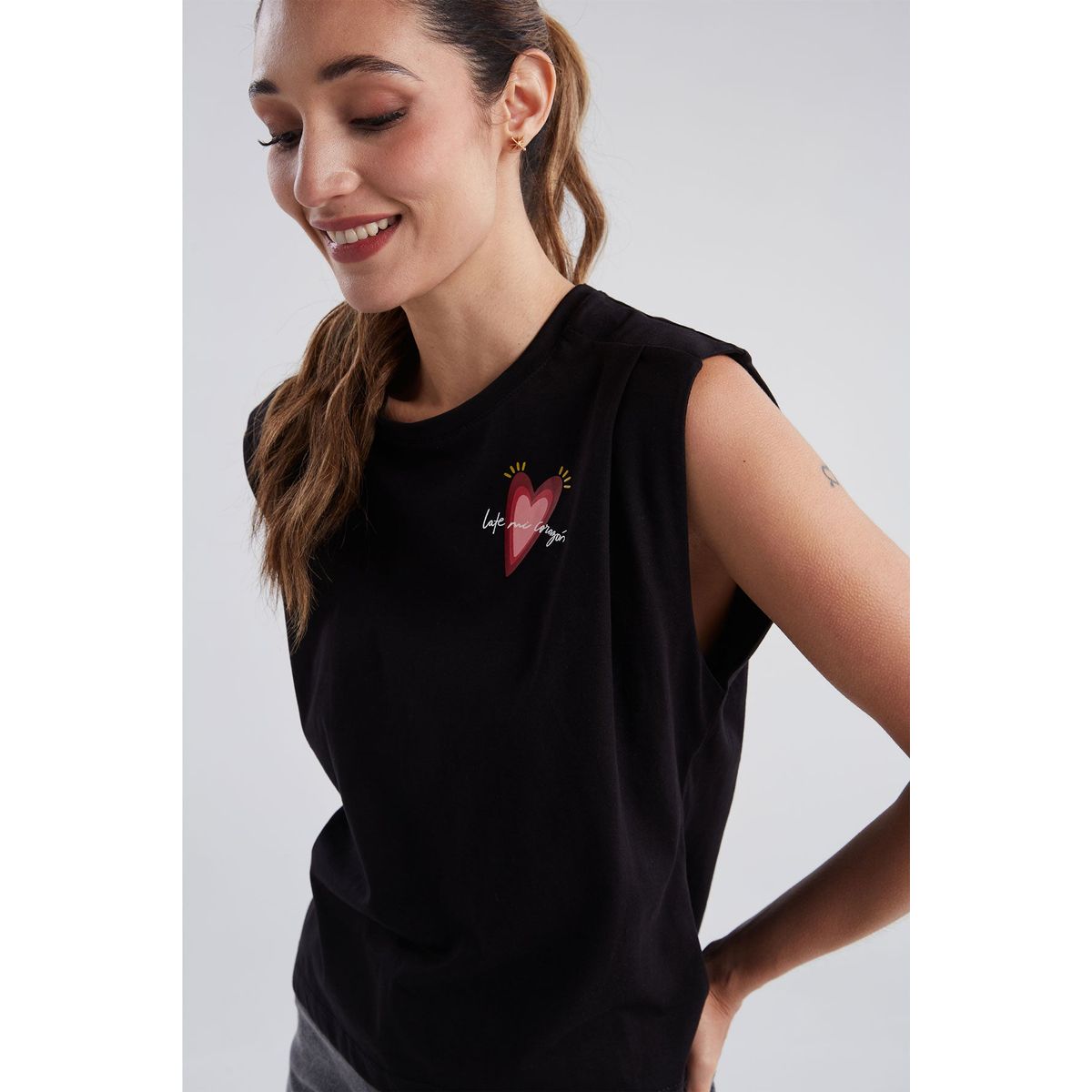 JULIANA SANCHEZ - Camiseta Late mi corazón - Negro