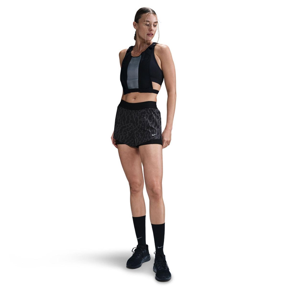NIKE - Shorts Mujer running Nike Swift Negro