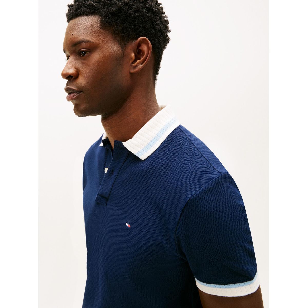 TOMMY HILFIGER - Polo azul de corte regular con logo Tommy Hilfiger