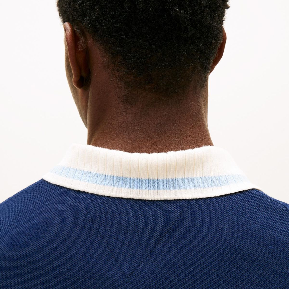 TOMMY HILFIGER - Polo azul de corte regular con logo Tommy Hilfiger