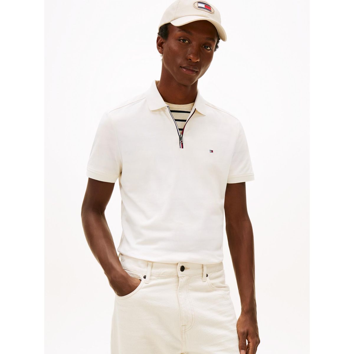 TOMMY HILFIGER - Polo blanco de corte regular de cierre de cremallera de 1/4 Tommy Hilfiger