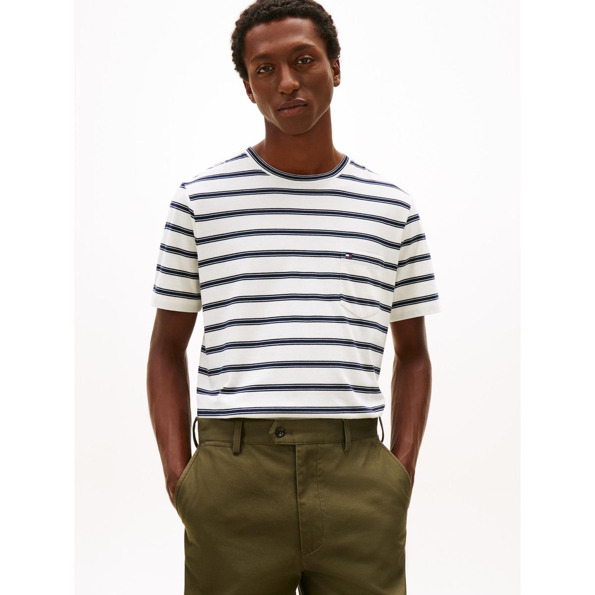 TOMMY HILFIGER - Camiseta blanca de rayas con cuello redondo Tommy Hilfiger