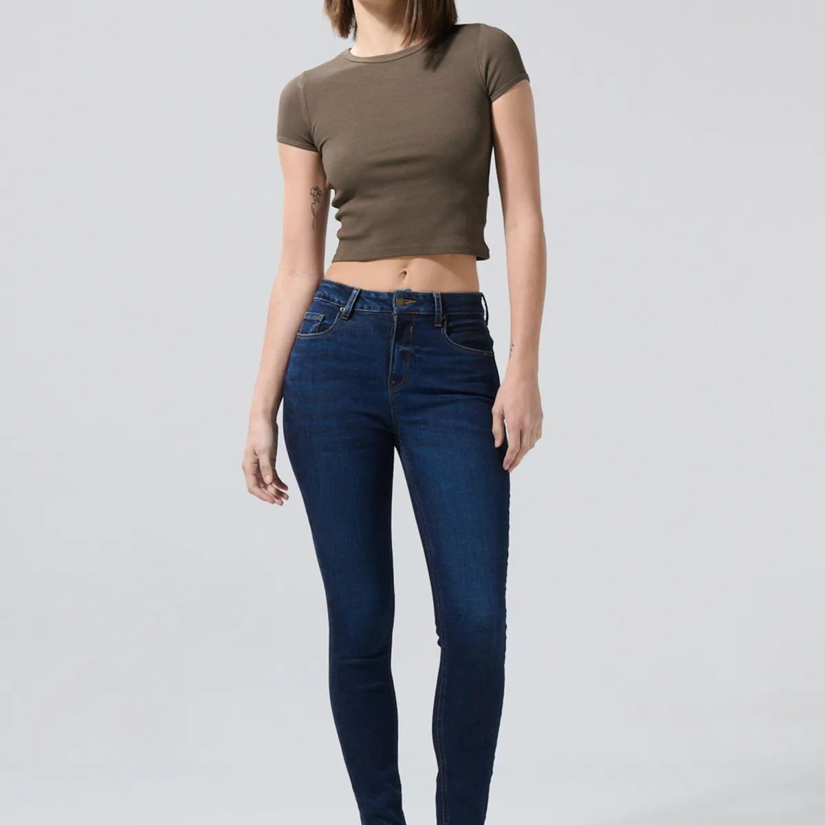 KOAJ - KOAJ Jean jegging azul oscuro con bolsillos y tiro alto Mujer