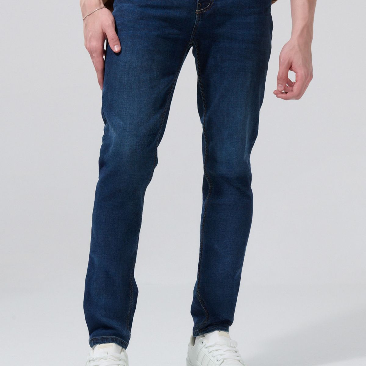 KOAJ - KOAJ Jean azul oscuro skinny con tiro bajo y 5 bolsillos Hombre