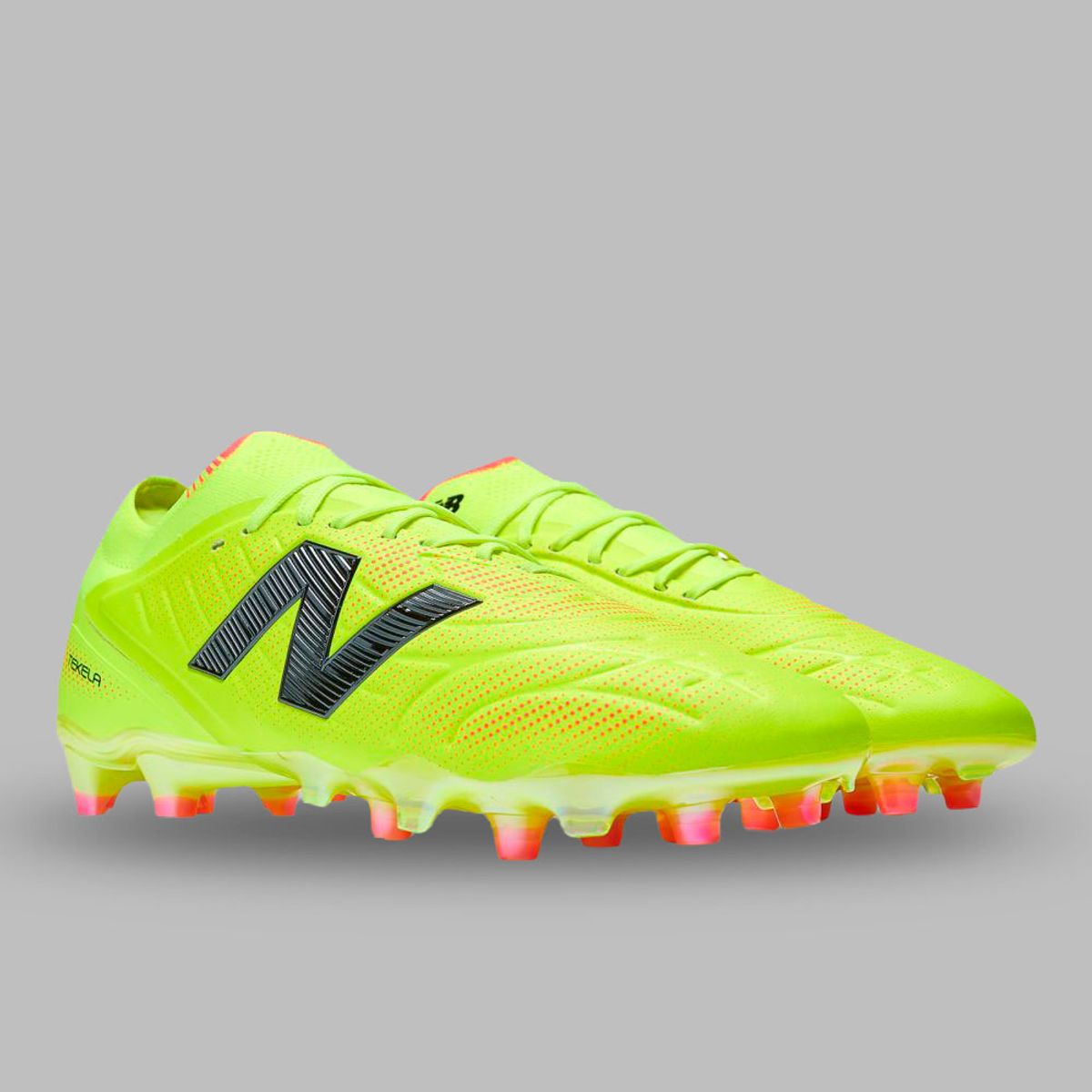 NEW BALANCE - Guayos New Balance Hombre Tekela Elite Low Laced FG V5 1ST