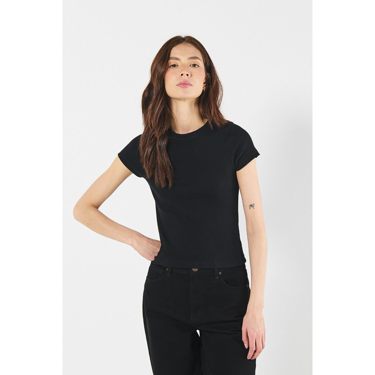 KOAJ - KOAJ Camiseta en rib unicolor ajustada con manga corta Mujer