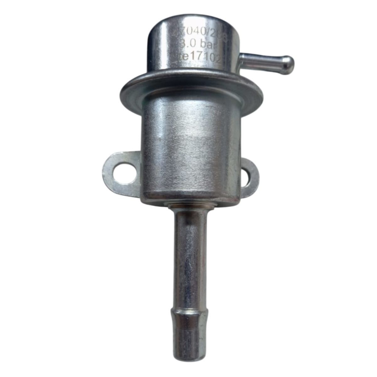 GENERICO - Regulador De Presión De Gasolina Nissan D21