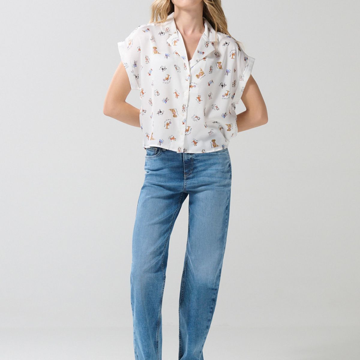 KOAJ - KOAJ BLUSA CUELLO RESORT CON HOMBRO RODADO. Mujer