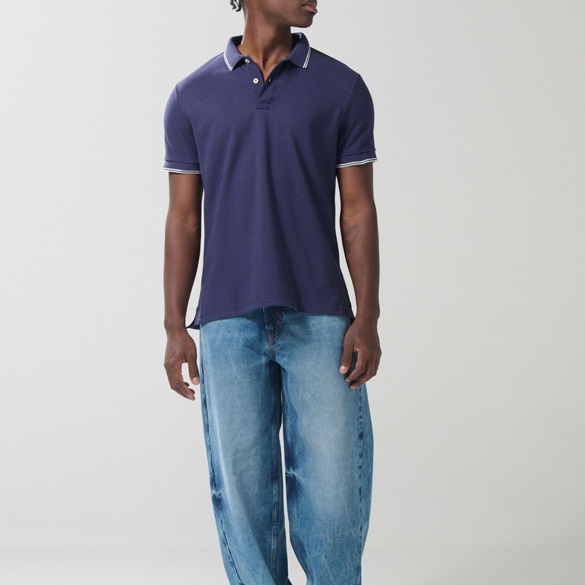 KOAJ - KOAJ Camiseta unicolor polo con manga corta y aberturas Hombre