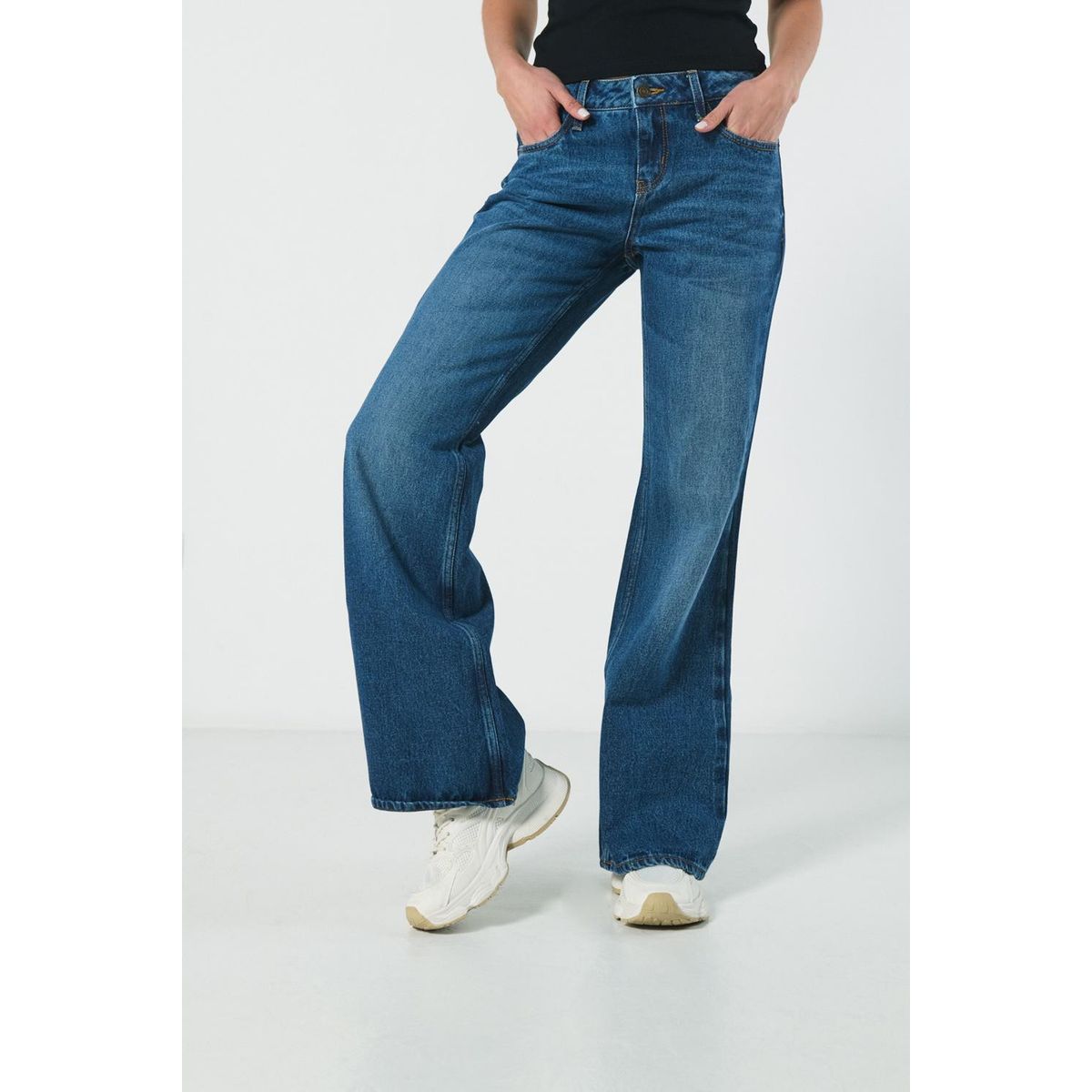 KOAJ - KOAJ Jean flare azul oscuro con bota ancha y tiro medio Mujer