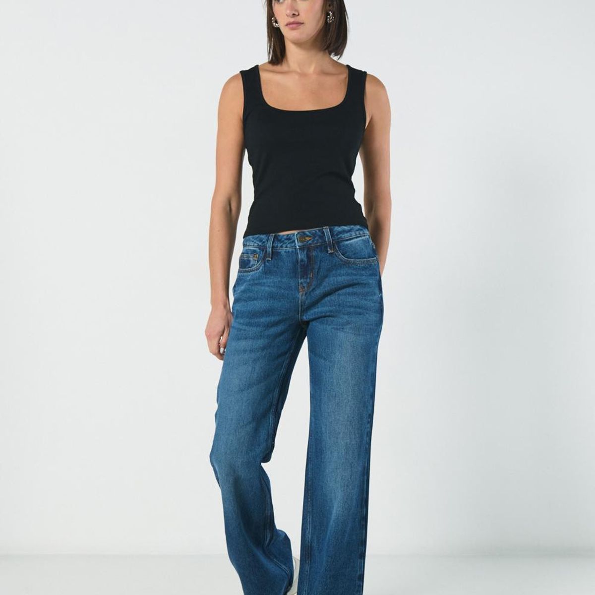 KOAJ - KOAJ Jean flare azul oscuro con bota ancha y tiro medio Mujer