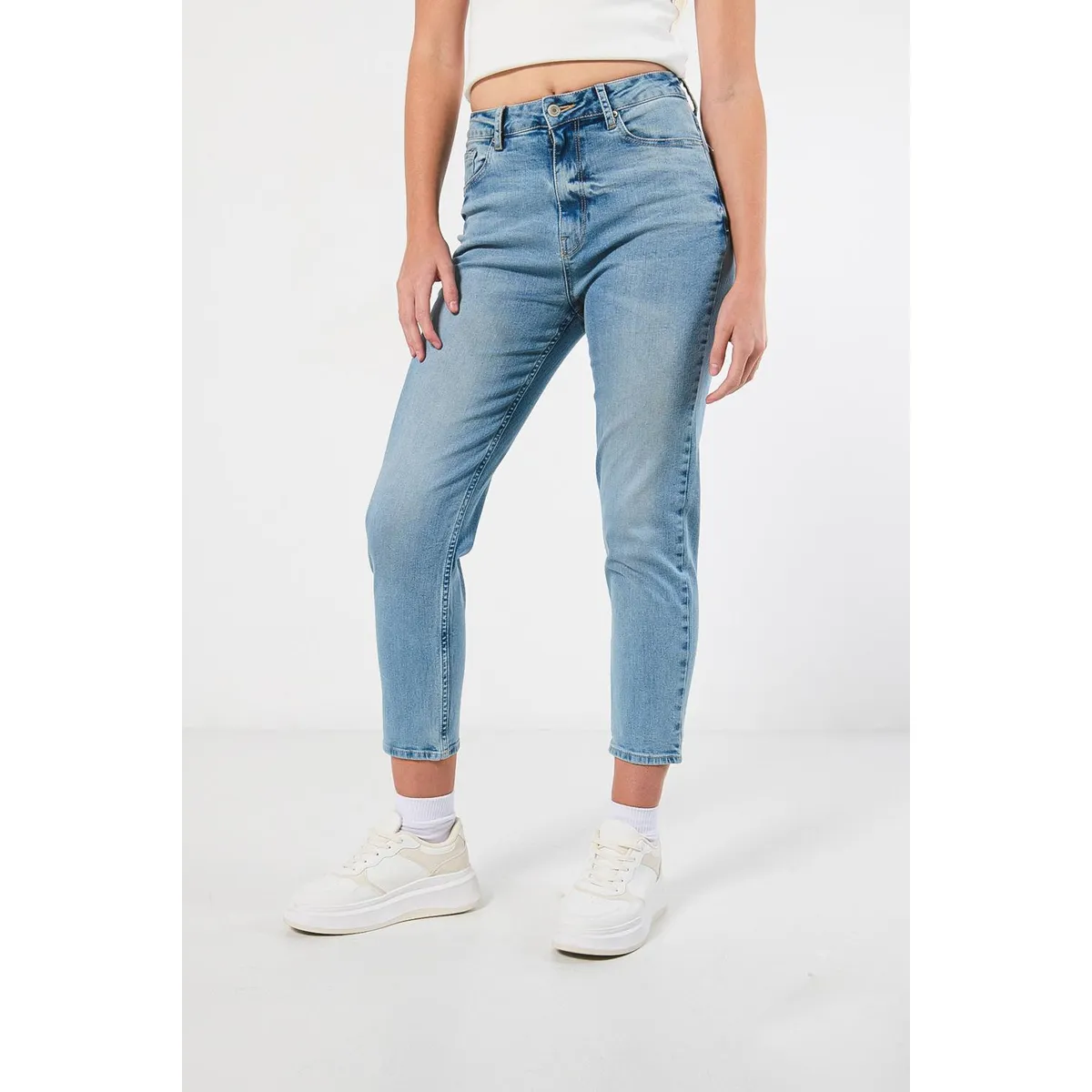 KOAJ - KOAJ Jean mom súper tiro alto azul con bota recta corta Mujer