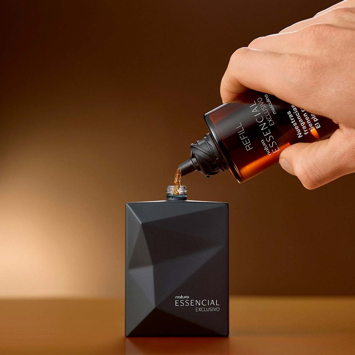 NATURA - Perfume repuesto Essencial Exclusivo Masculino Natura 100 ml