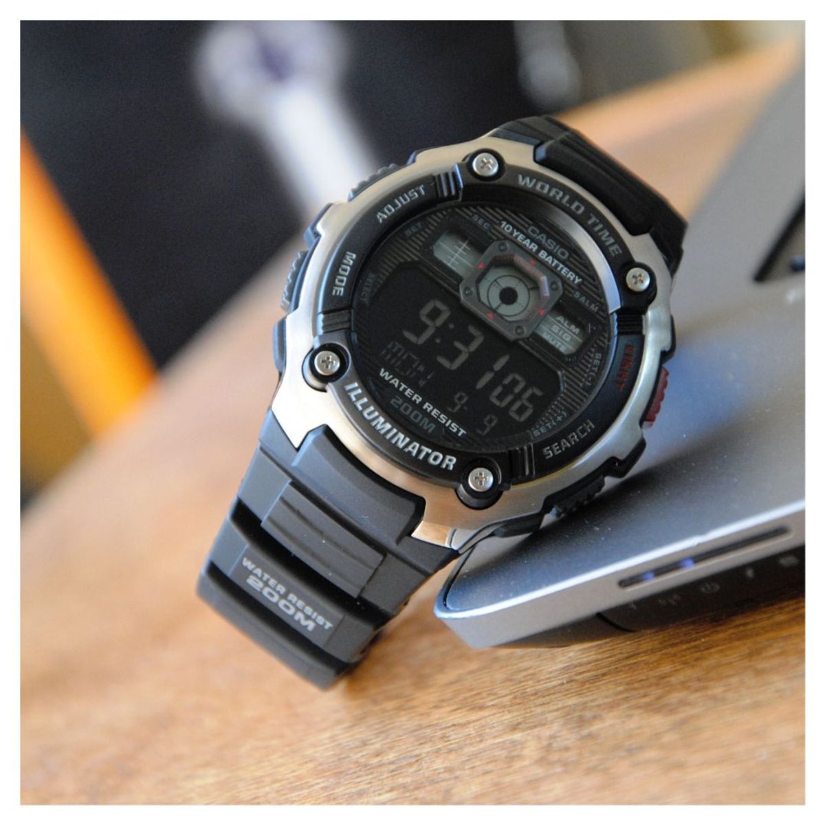 CASIO - Reloj Casio AE-2000W-1B Diseño Deportivo