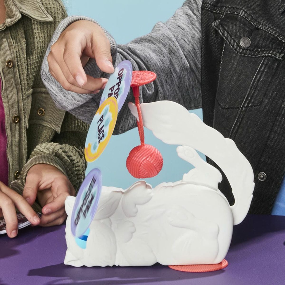 HASBRO GAMING - Juego de Mesa Throwing Paws Hasbro Games