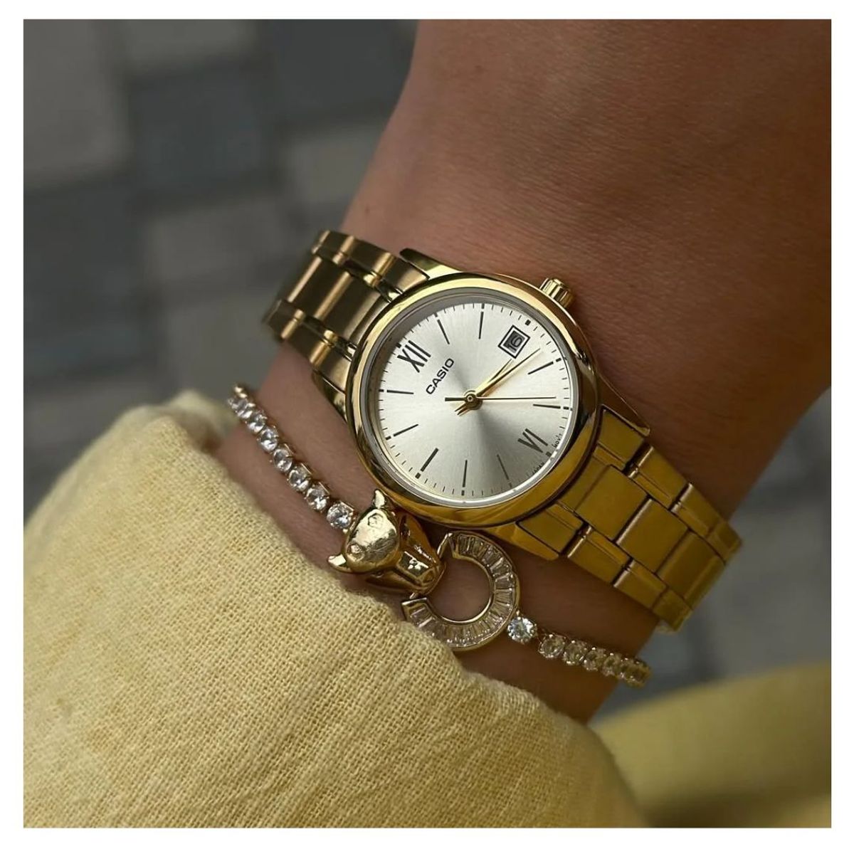 CASIO - Reloj Casio Dama Modelo LTP-V002G-9B3 Diseño Elegante