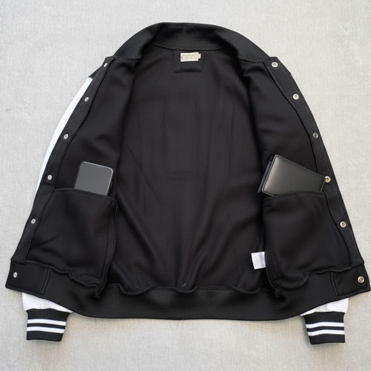 THE CLOTHING COMPANY - Chaqueta Beisbolera Cuero Mujer Algodon Perchado GNRC