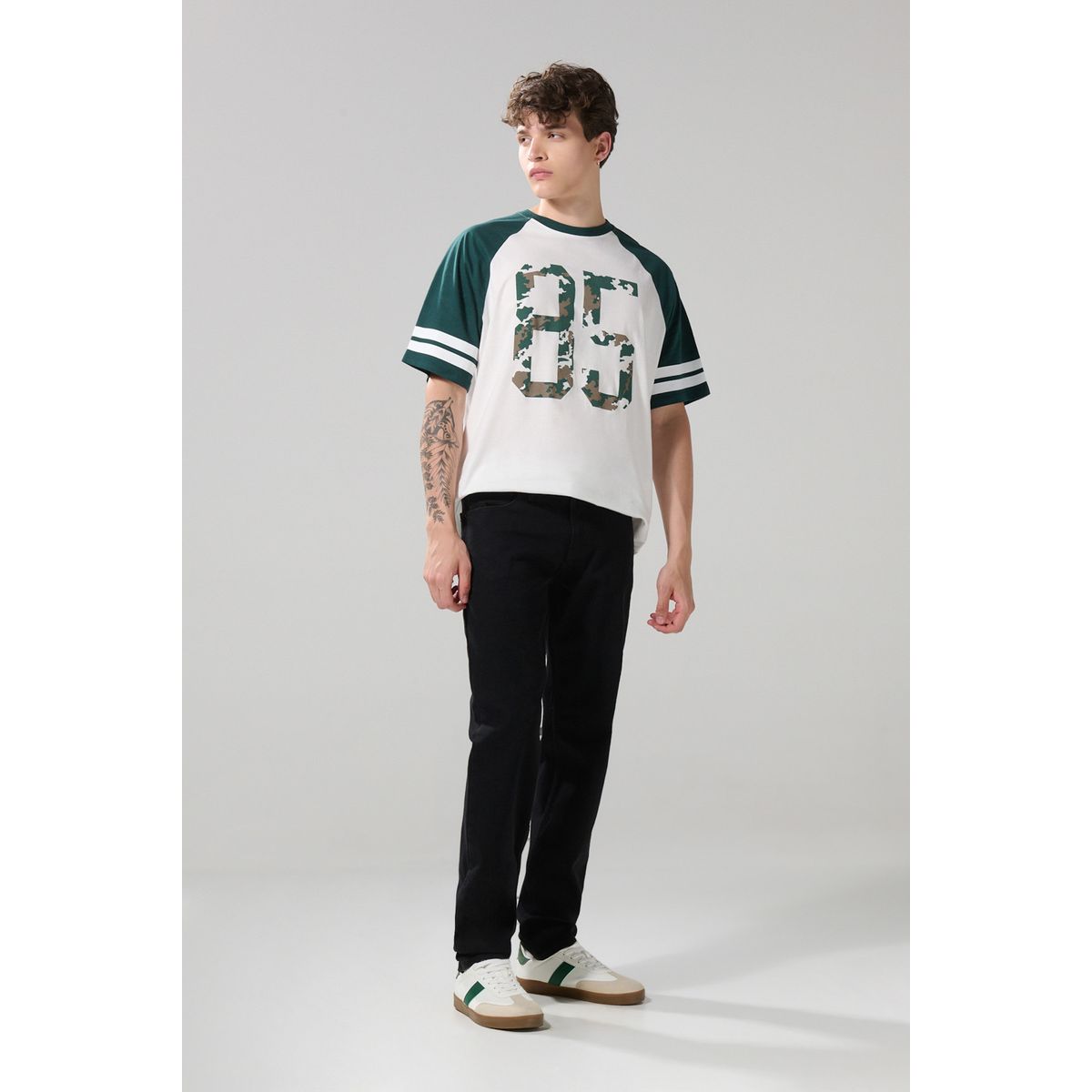 KOAJ - KOAJ Jean slim negro ajustado con bolsillos y tiro bajo Hombre