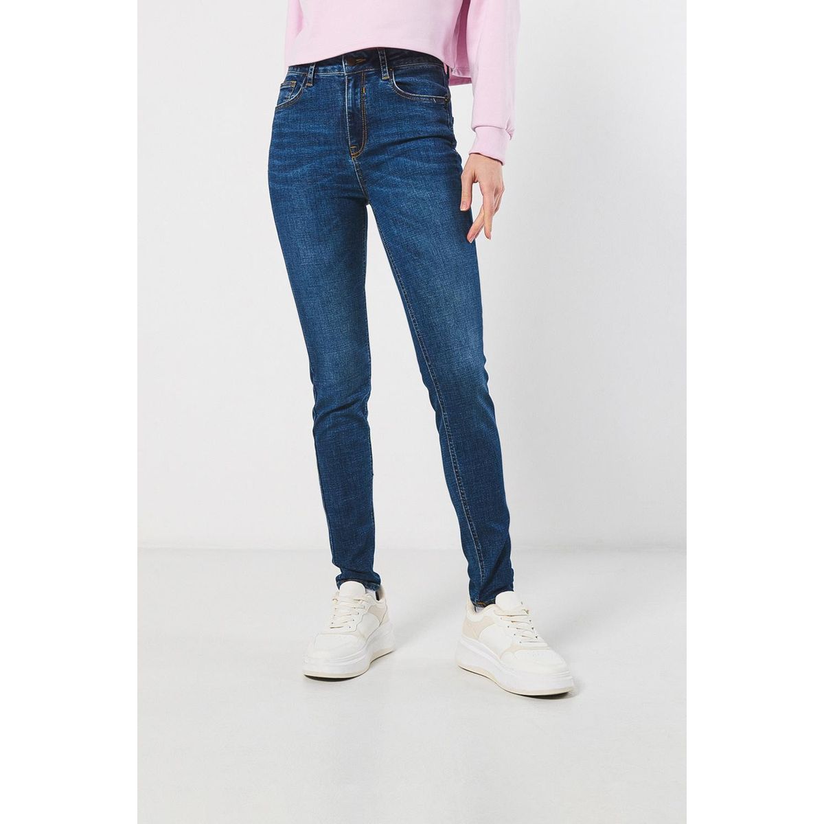 KOAJ - KOAJ Jean azul oscuro push up con realce y tiro alto Mujer
