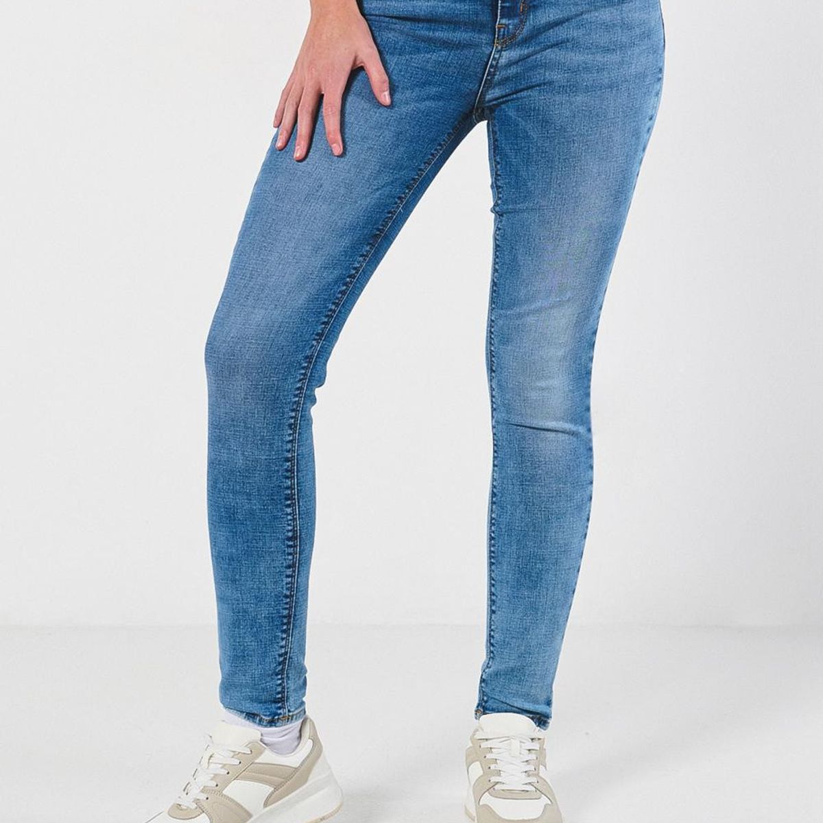 KOAJ - KOAJ Jean azul claro jegging con tiro súper alto y ajuste ce Mujer