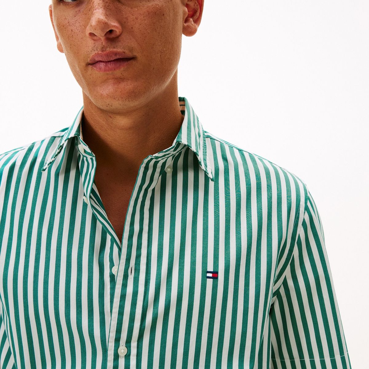 TOMMY HILFIGER - Camisa beige flex poplin de rayas manga corta con logo Tommy Hilfiger