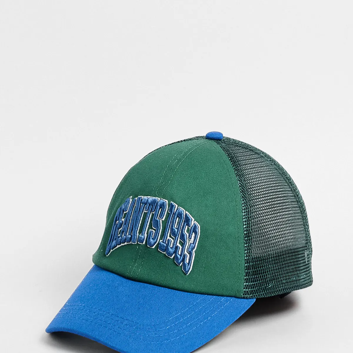 KOAJ - KOAJ Gorra Tucker verde azulada con bordado 3D "GÉANTS 1953" Hombre