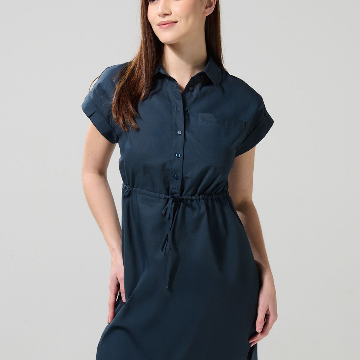 KOAJ - KOAJ Vestido corto unicolor con cuello camisero y botones Mujer