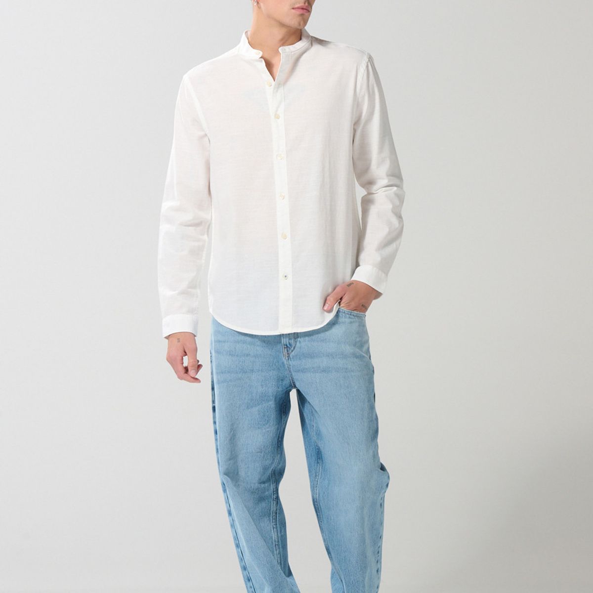 KOAJ - KOAJ Camisa cuello nerú unicolor en algodón con manga larga Hombre