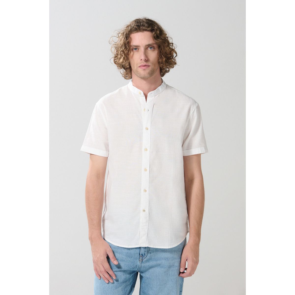 KOAJ - KOAJ Camisa cuello neru o mao, manga corta en slim fit. Hombre