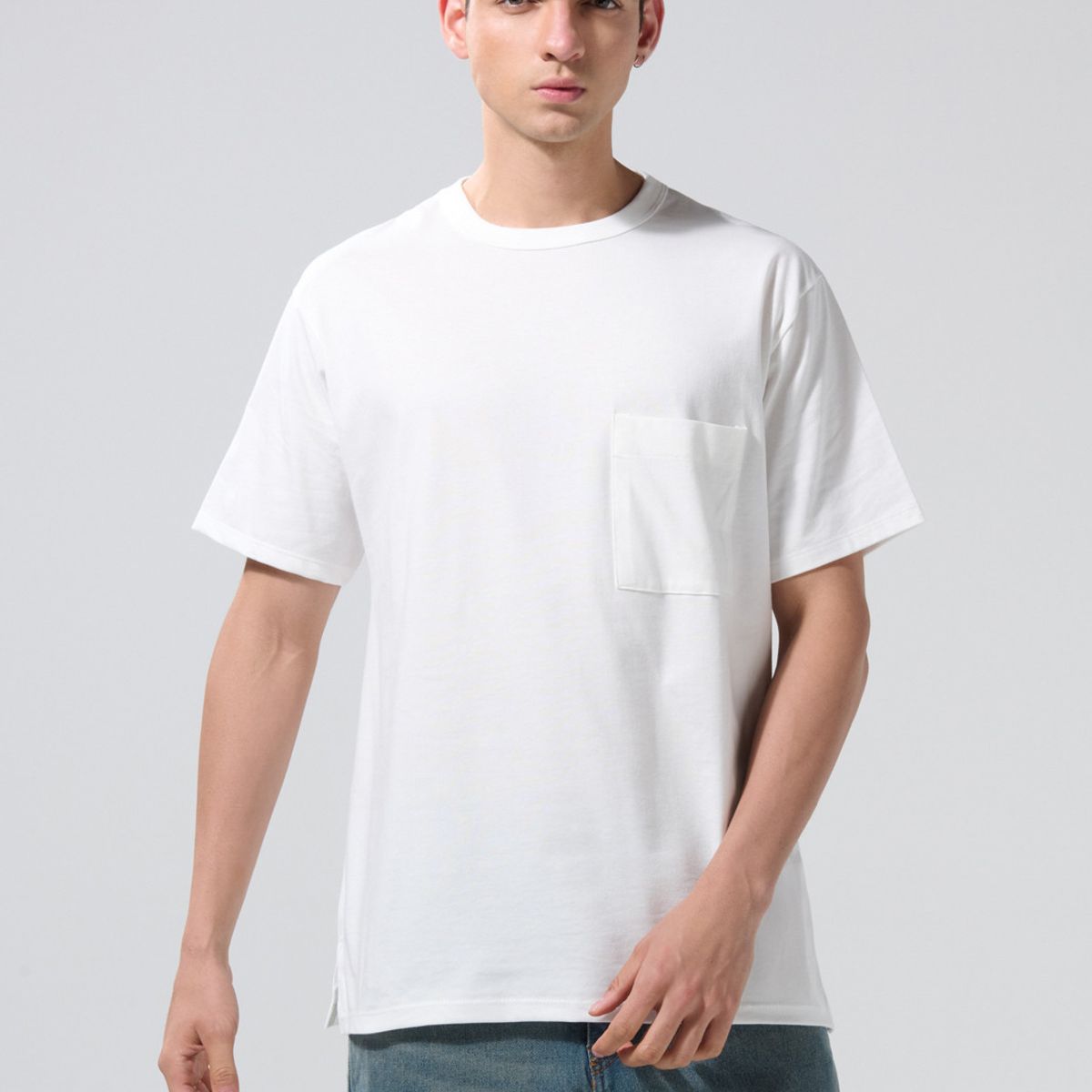 KOAJ - KOAJ Camiseta unicolor oversize con manga corta y bolsillo Hombre