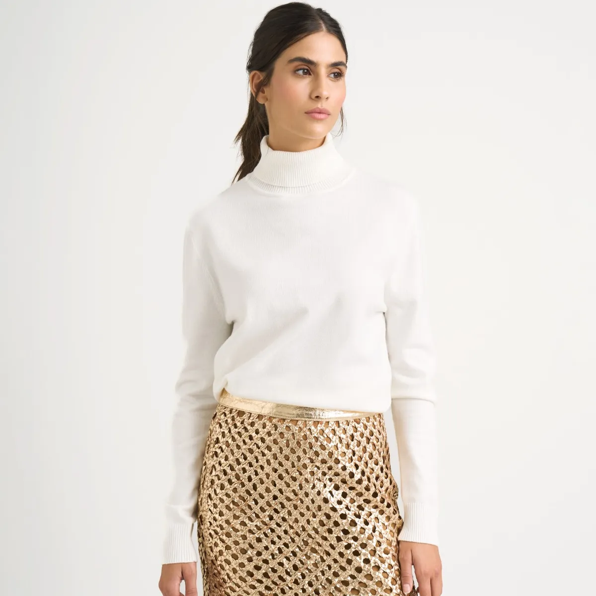 VELEZ - Vélez Sweater Tejido Básico Maqui Para Mujer Cuello Tortuga Crema