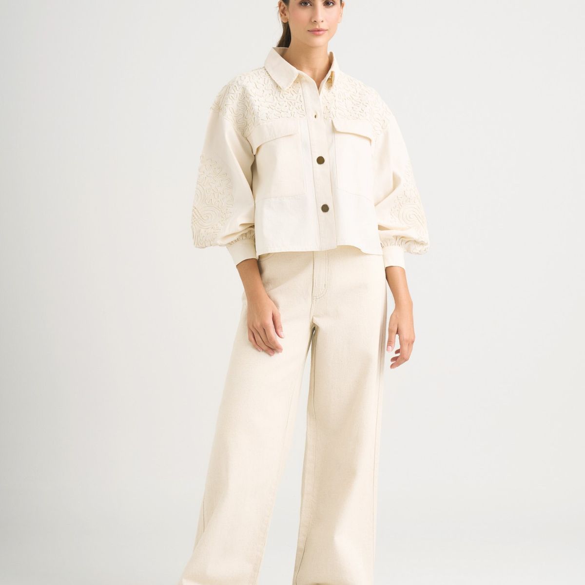 VELEZ - Vélez Chaqueta Aguamarina De Tela Para Mujer Bordados En Gamuza Blanco