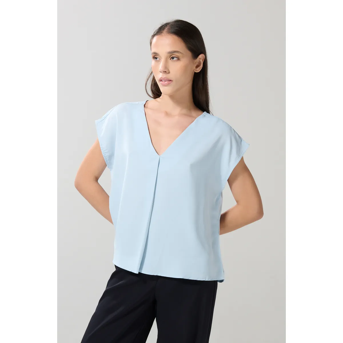 KOAJ - KOAJ Blusa unicolor manga sisa con escote V y prense delant Mujer