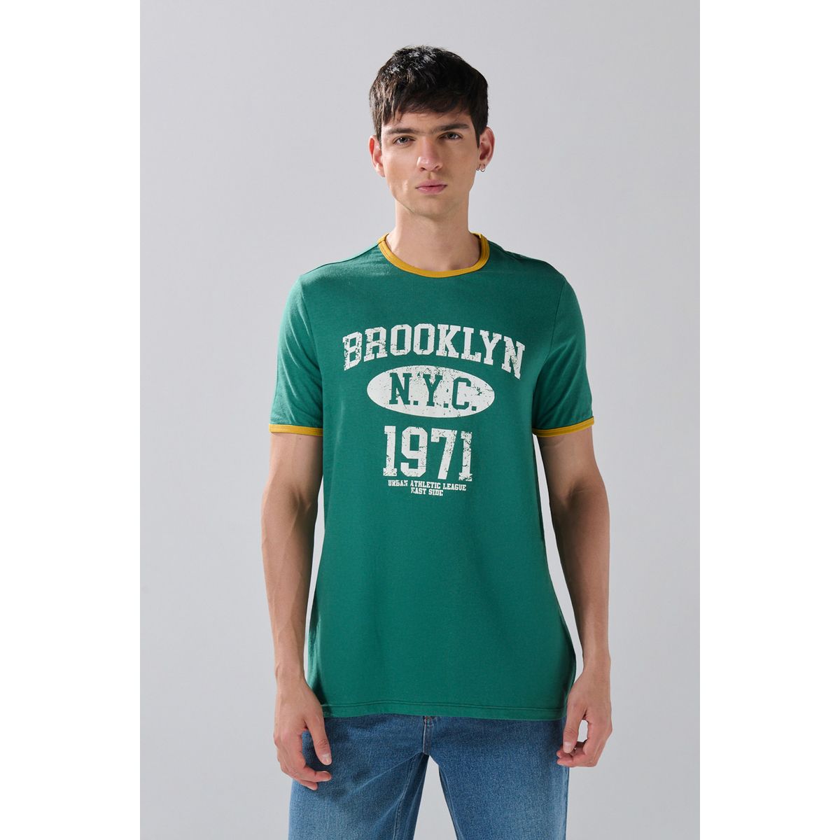 KOAJ - KOAJ Camiseta verde oscura college con contrastes y manga c Hombre