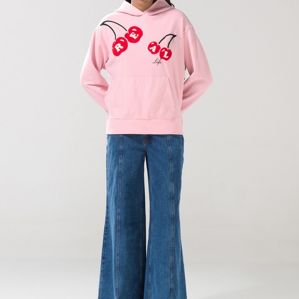 KOAJ - KOAJ Buzo oversize rosado con capota y diseño de cerezas Mujer