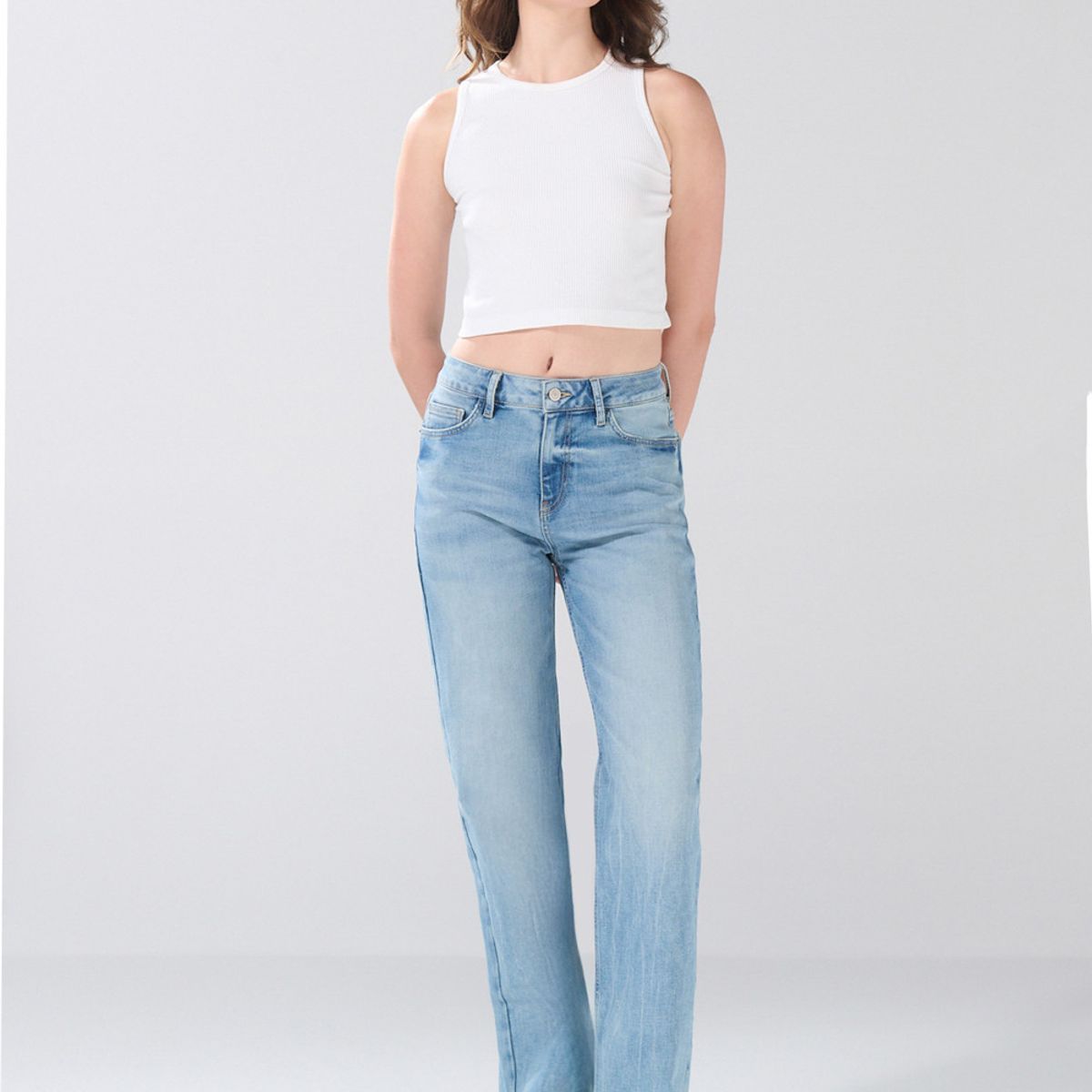 KOAJ - KOAJ Jean straight leg bota recta azul claro con botón metá Mujer