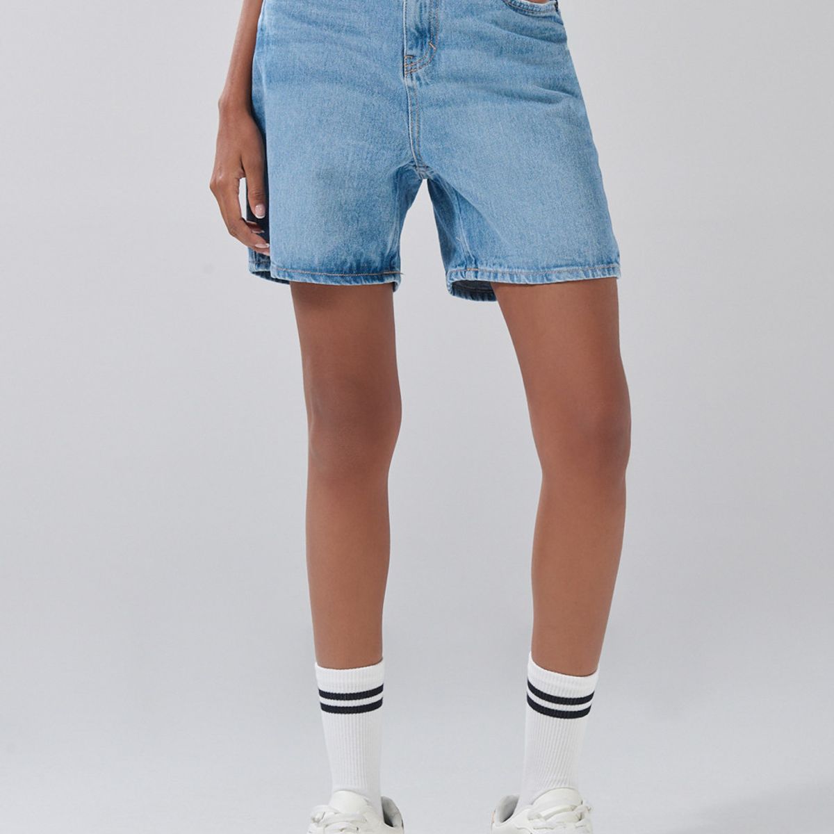 KOAJ - KOAJ Short súper tiro alto de jean azul claro con cremaller Mujer
