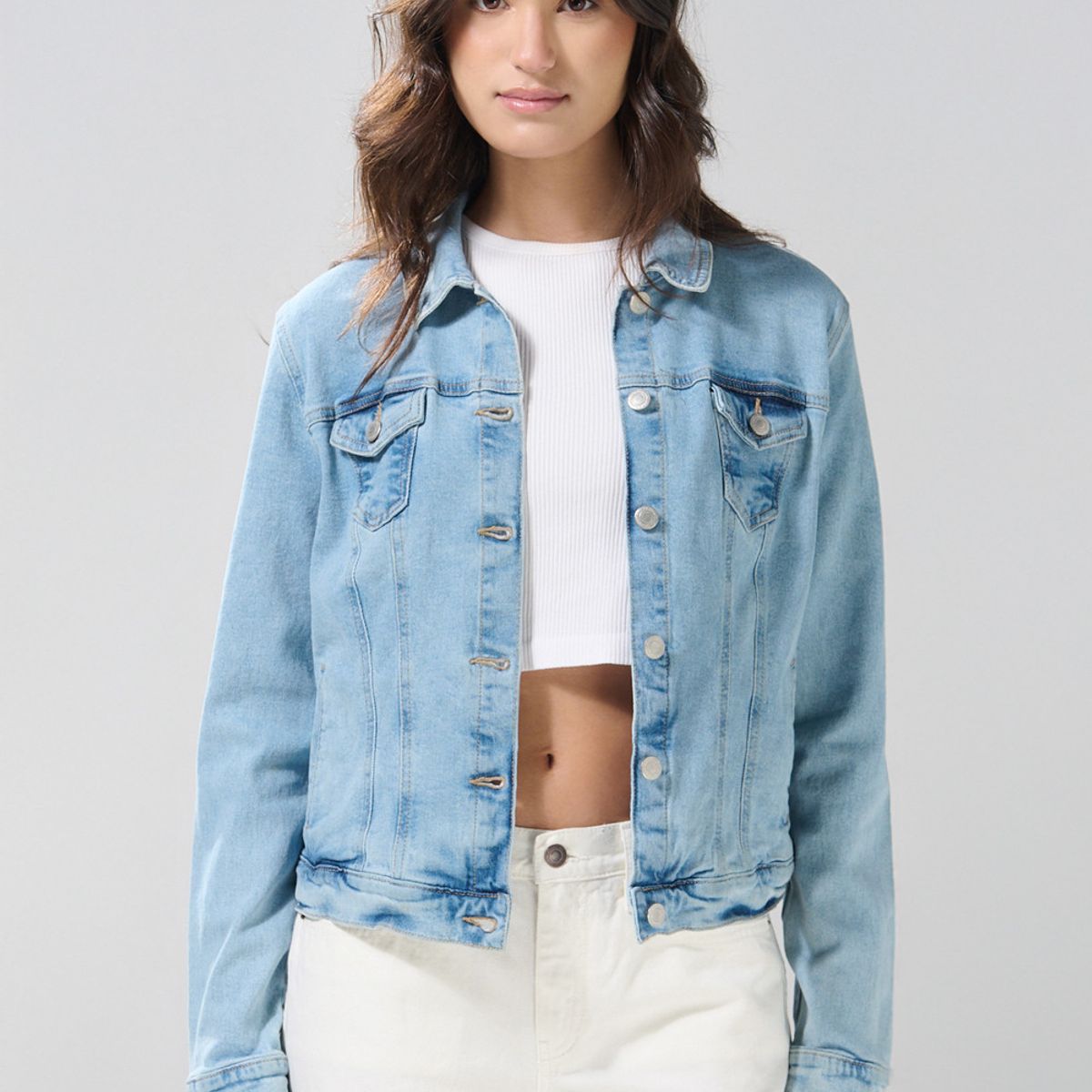 KOAJ - KOAJ Chaqueta azul clara de jean slim con bolsillos Mujer