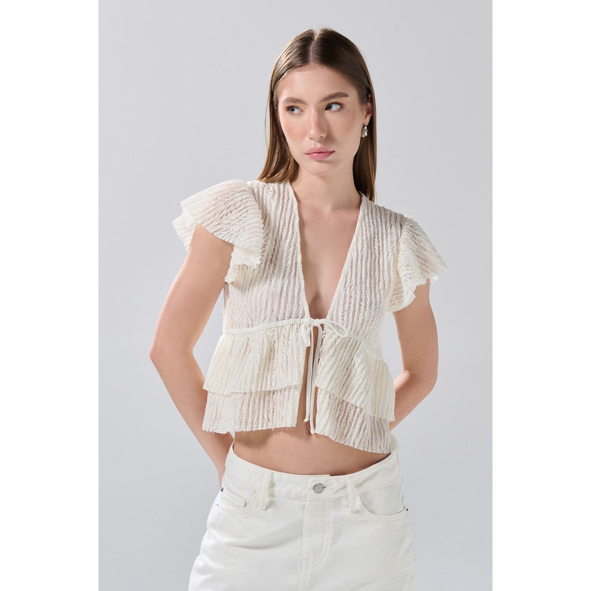 KOAJ - KOAJ Blusa crema clara con escote V, manga corta y diseños Mujer