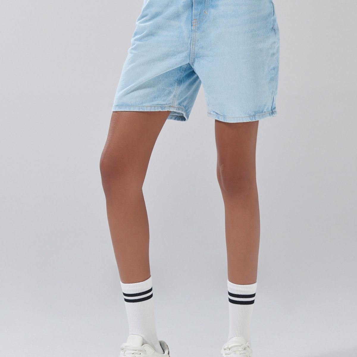 KOAJ - KOAJ Short azul claro de jean con tiro súper alto y cremall Mujer