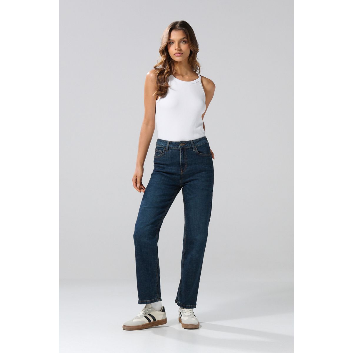 KOAJ - KOAJ Jean bota recta azul oscuro straight leg con tiro alto Mujer
