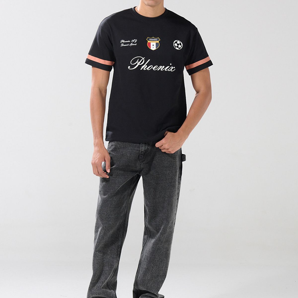 KOAJ - KOAJ Camiseta en algodón cuello redondo negra con diseño co Hombre