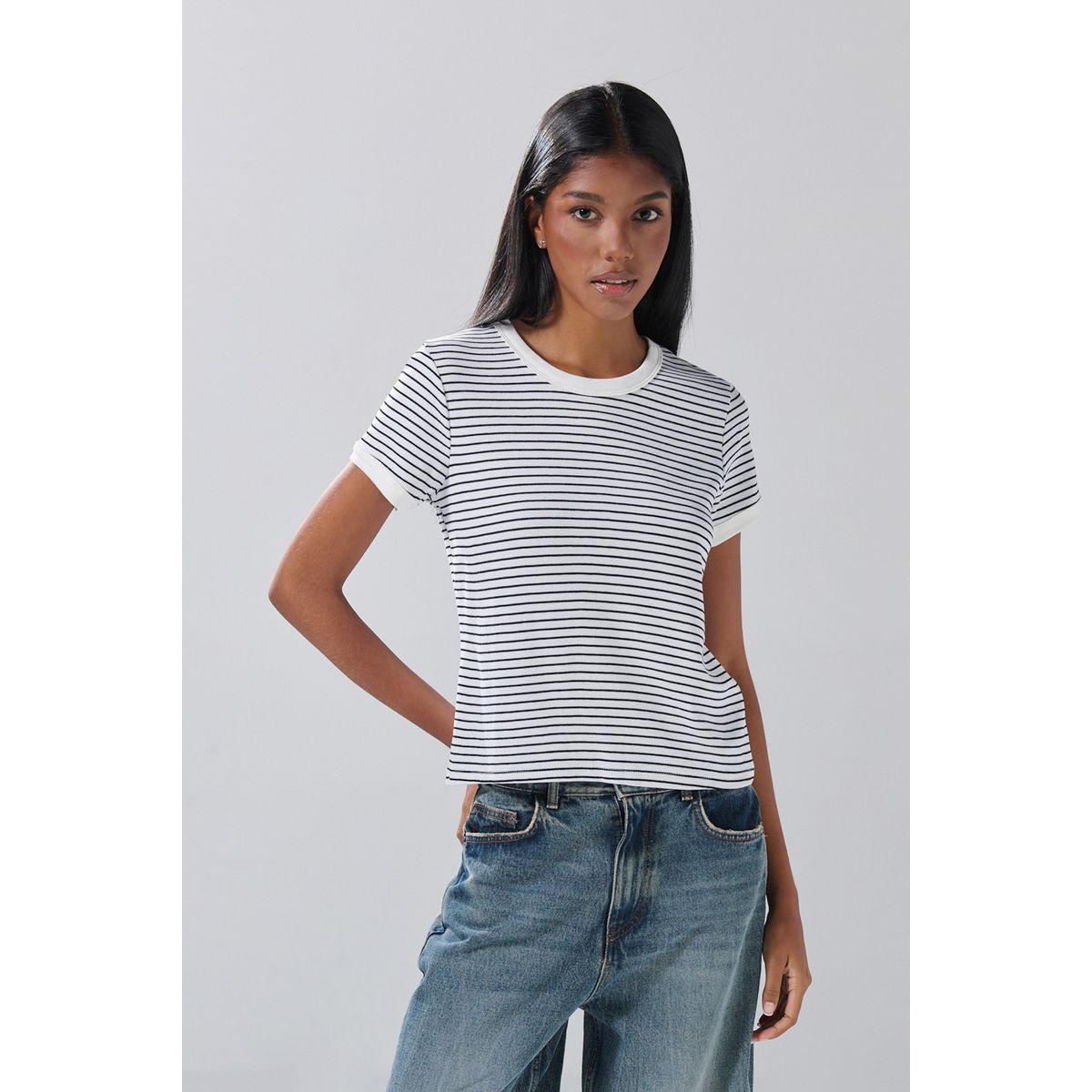 KOAJ - KOAJ Camiseta cuello redondo crema con rayas en contraste Mujer