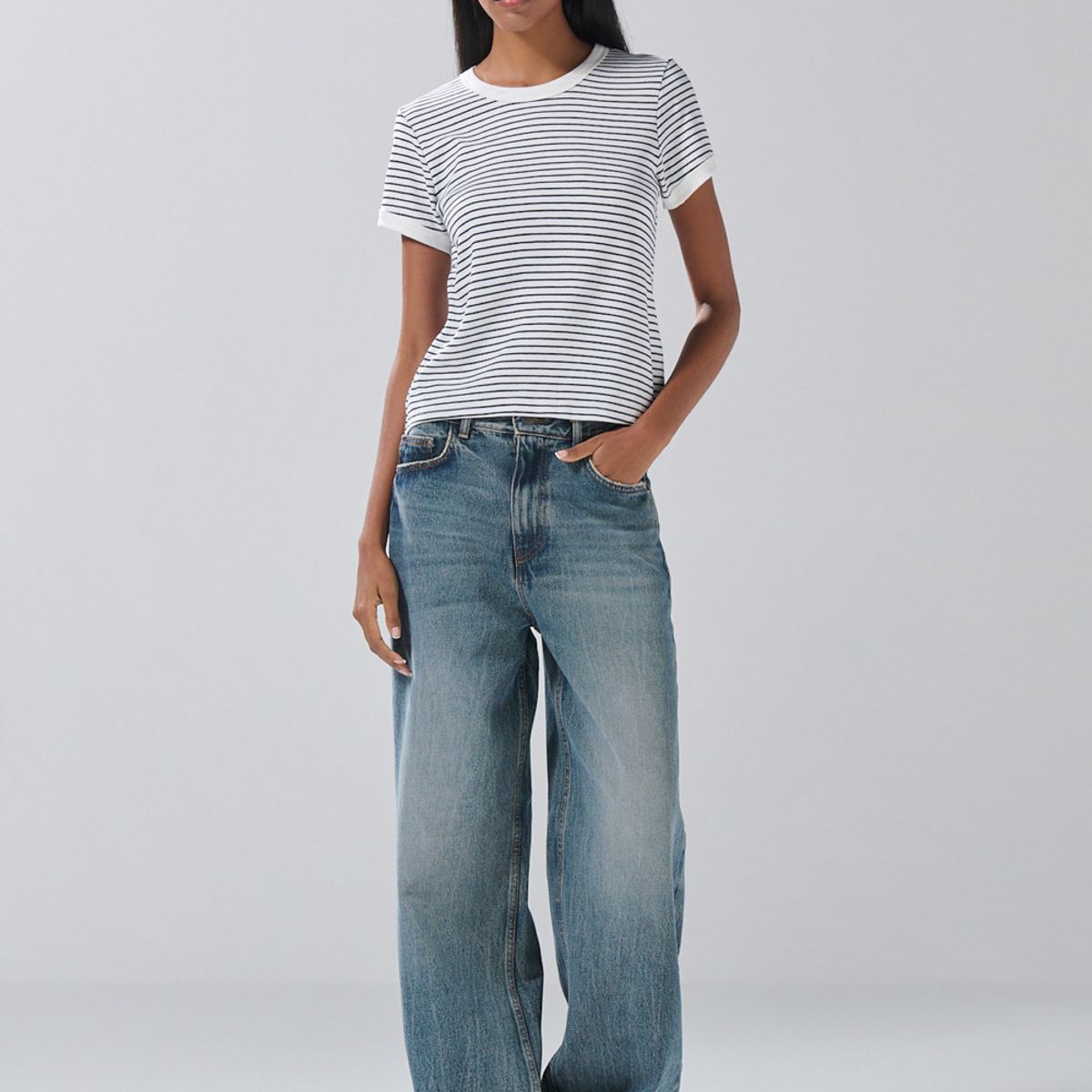 KOAJ - KOAJ Camiseta cuello redondo crema con rayas en contraste Mujer