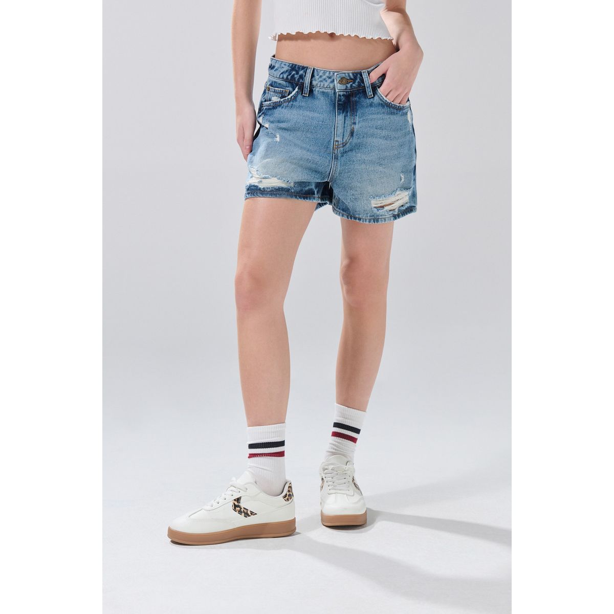 KOAJ - KOAJ Short azul medio de jean con rotos y tiro alto Mujer