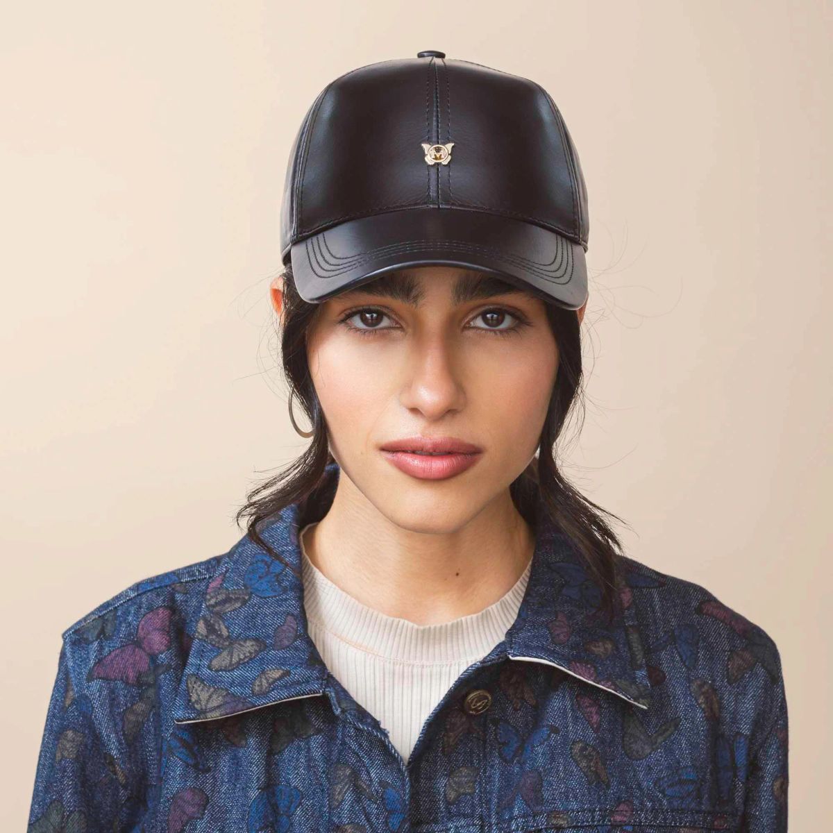 MARIO HERNANDEZ - Gorra Beisbolera Alas Negro Gala Milliner