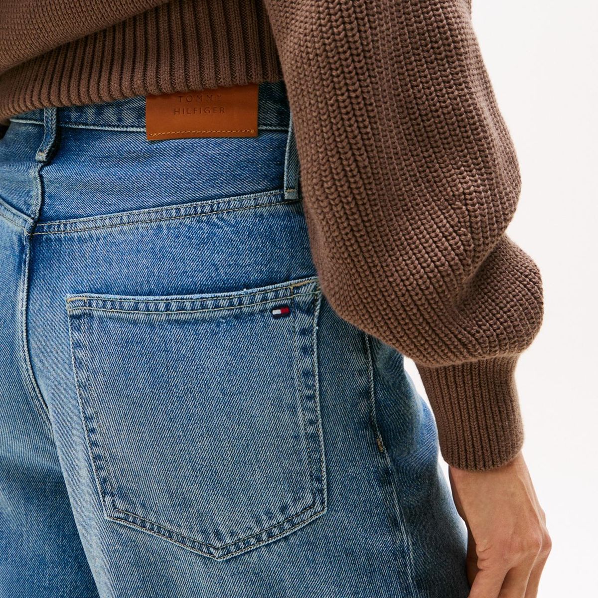 TOMMY HILFIGER - Bermuda chocolate denim Heritage rectas Tommy Hilfiger